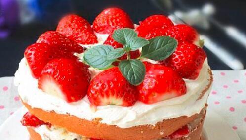 以小森生活草莓蛋糕食谱配方，让你在游戏中享受美食（制作小森生活草莓蛋糕的步骤和小窍门）