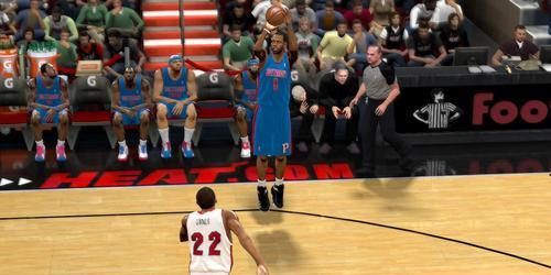 《NBA2k11》游戏1v1得分技巧（掌握攻防平衡）