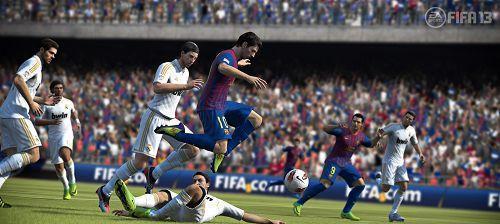 《fifa12》任意球技巧有哪些？如何提高任意球命中率？